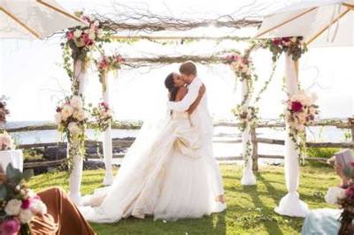 Chudney Ross’ Family Background, Boyfriend Turned Husband, Destination Wedding, Arrival of the Baby