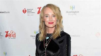 Chynna Phillips - Age, Family, Bio