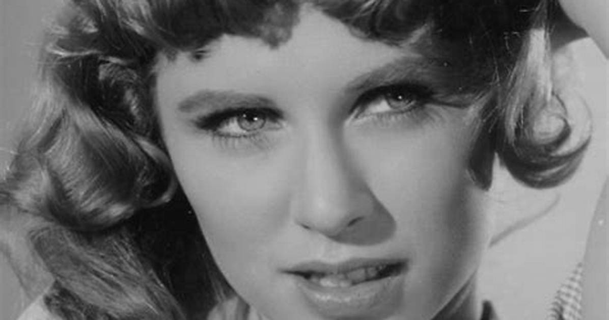 Cindy Robbins Bio (Wiki)