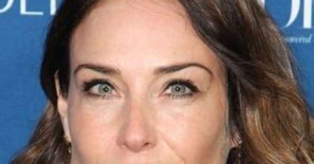 Claire Forlani - Age, Family, Bio