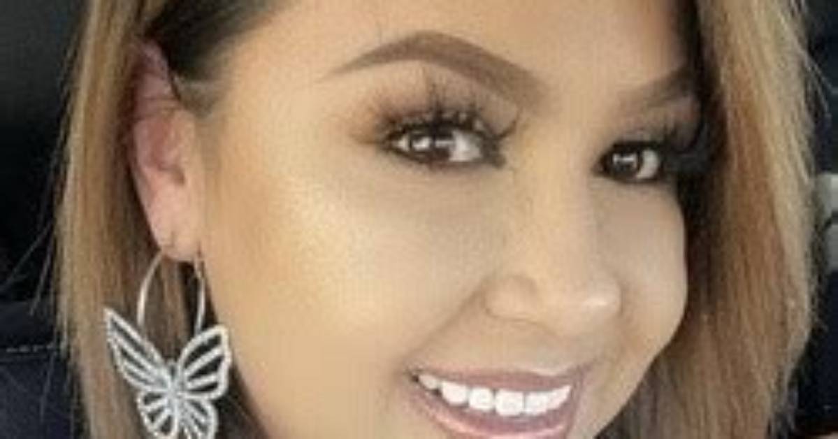Claudia Regalado - Age, Family, Bio