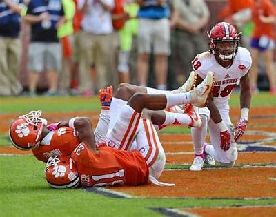 Clemson Tigers: Who Are James and Tammy Shipley? Will Shipley Parents Age Gap and Family Ethnicity