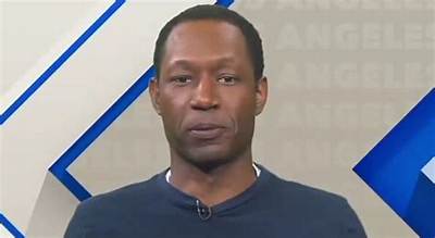 Clinton Yates: Who Is He? What Is Known About the Family and Partner of the Espn Tv Commentator and Host