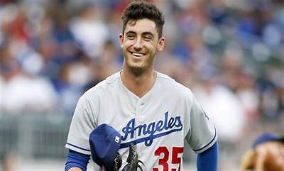 Cody Bellinger - Age, Family, Bio