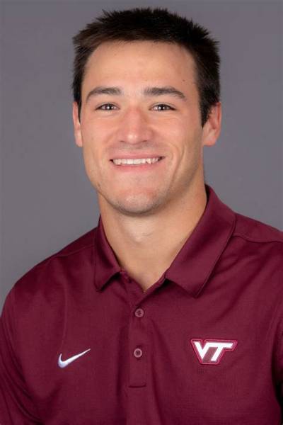 Collin Schlee Wiki: How Old Is He? Football Player Parents Details