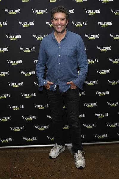 Craig Bierko Net Worth - Wiki, Age, Weight and Height, Relationships, Family, and More