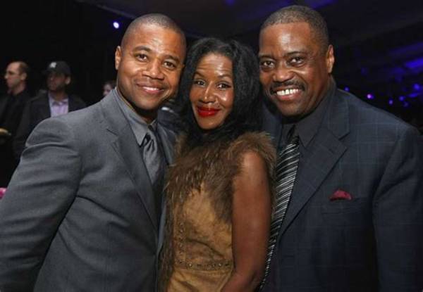 Cuba Gooding Sr. and Shirley Gooding's Daughter, April Gooding Relationship Status! !