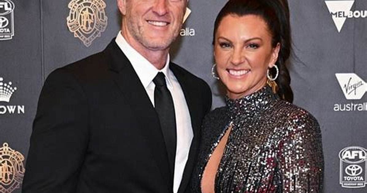 Damien Hardwick Girlfriend Alexandra Crow, Age Gap and Dating Timeline