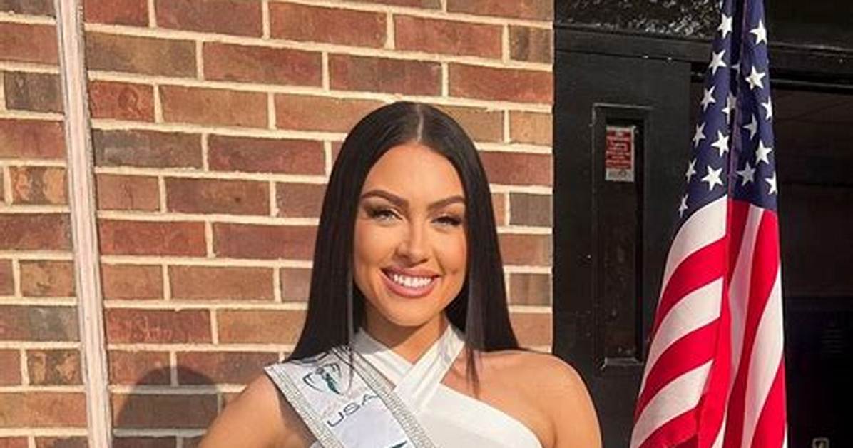 Danielle Mullins - Age, Family, Bio