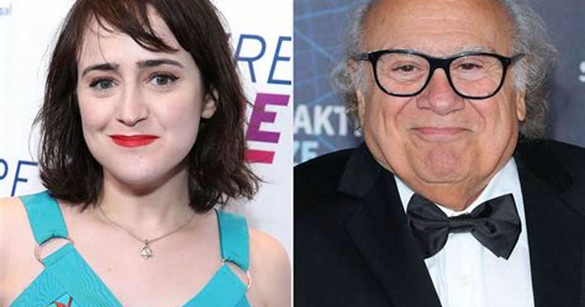 Danny Devito Signs Fan’s Enormous Boobs