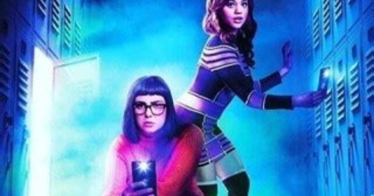Daphne & Velma - Cast, Ages, Trivia