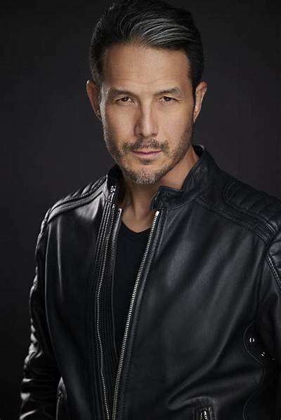 Darren E. Scott Height, Weight, Net Worth, Age, Birthday, Wikipedia, Who, Nationality, Biography