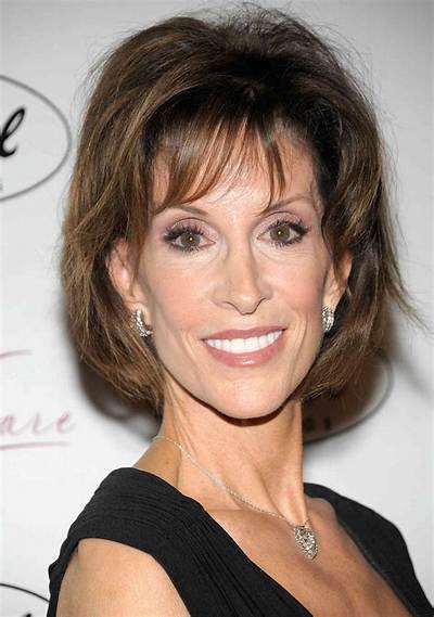Deana Martin - Age, Family, Bio