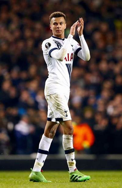 Dele Alli - Age, Family, Bio