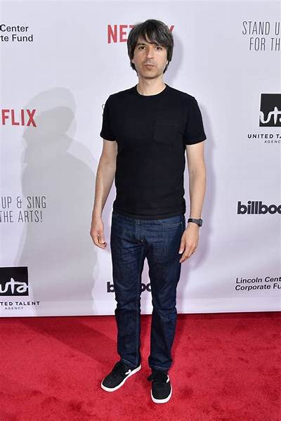 Demetri Martin Height, Weight, Net Worth, Age, Birthday, Wikipedia, Who, Nationality, Biography