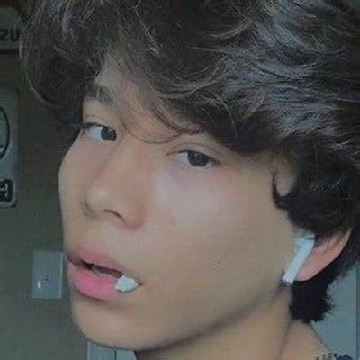 Derek Manzo - Age, Family, Bio