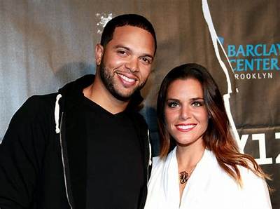 Deron Williams Is Married to Wife: Amy Young. 4 Kids.