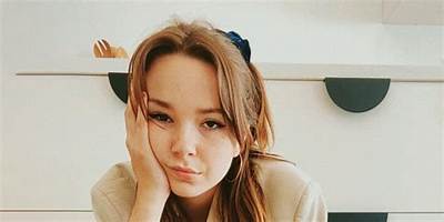 Details About Lydia Night Age, Height, Boyfriend, Net Worth, Bio