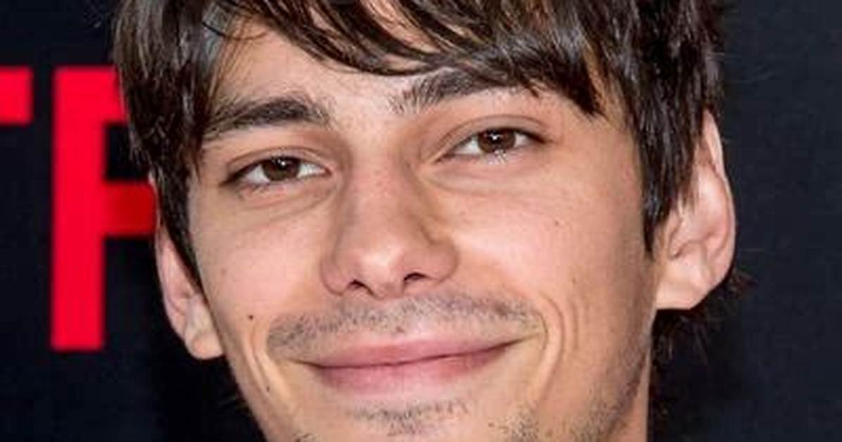 Devon Bostick Bio (Wiki)