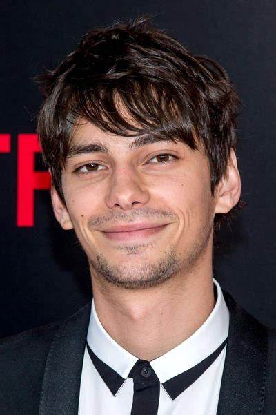 Devon Bostick Bio (Wiki)
