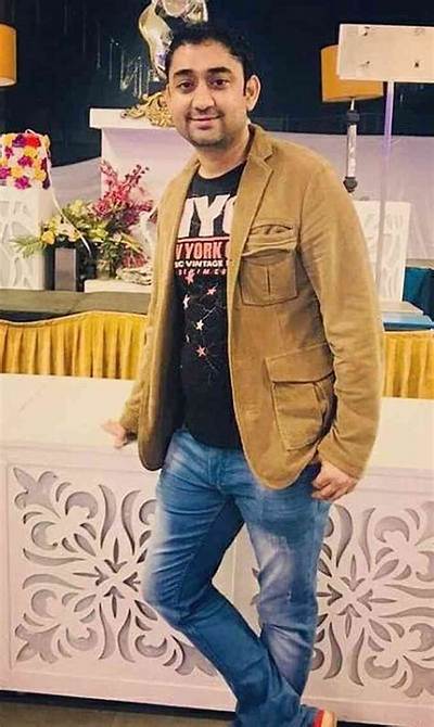 Dheeraj Miglani Height, Weight, Net Worth, Age, Birthday, Wikipedia, Who, Instagram, Biography