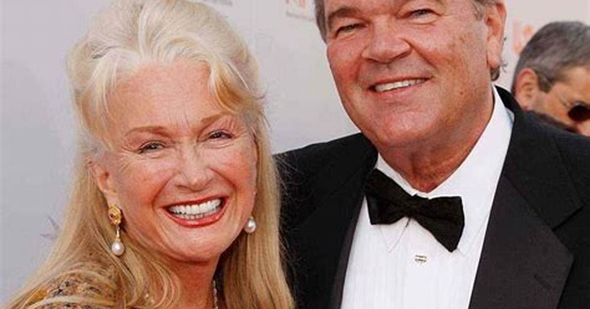 Diane Ladd Husband: Who Is Robert Charles Hunter?