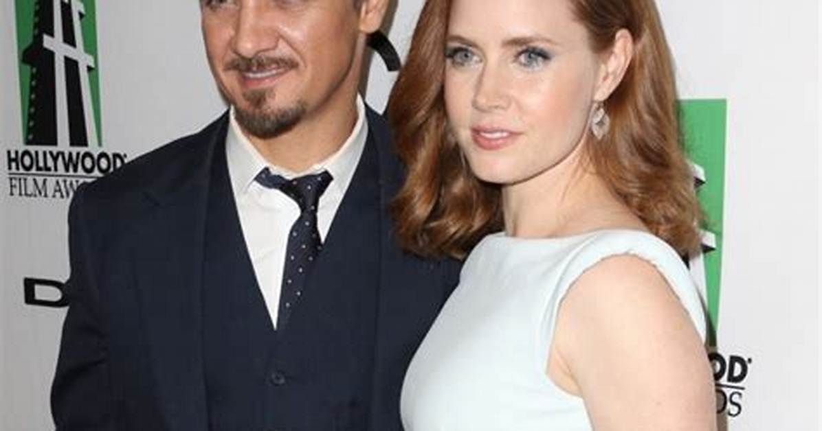 Did Jeremy Renner Marry His Canadian Baby-Mama So She Could Stay in the Us?