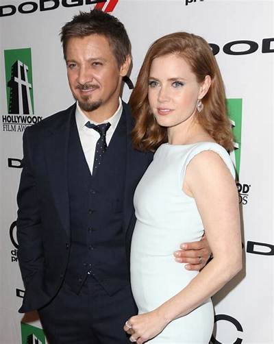 Did Jeremy Renner Marry His Canadian Baby-Mama So She Could Stay in the Us?