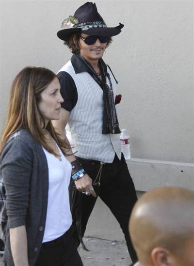Did Johnny Depp Have Affairs with Several Women Including His Publicist Robin Baum?