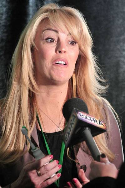 Dina Lohan Gets Owned by Carvel’s Response to Her Abuse of Ali’s Ice Cream Card
