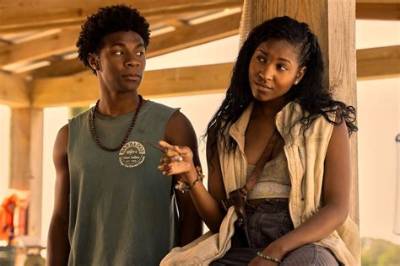 Do Pope and Cleo Get Together in Outer Banks Season 3? (Spoilers)