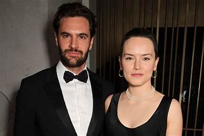 Does Daisy Ridley Have a Boyfriend and Why Do People Think She Is Gay?