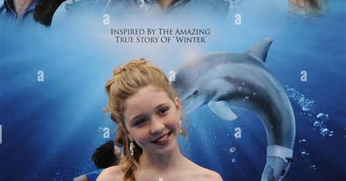 Dolphin Tale - Cast, Ages, Trivia