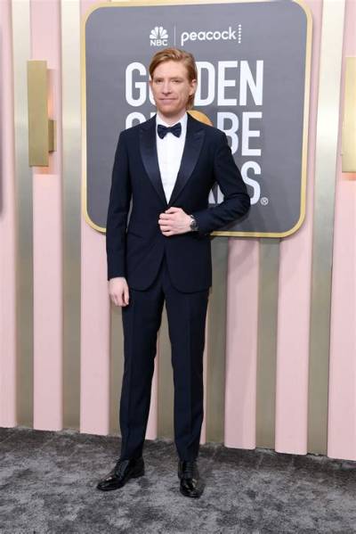 Domhnall Gleeson Height, Weight, Net Worth, Age, Birthday, Wikipedia, Who, Nationality, Biography