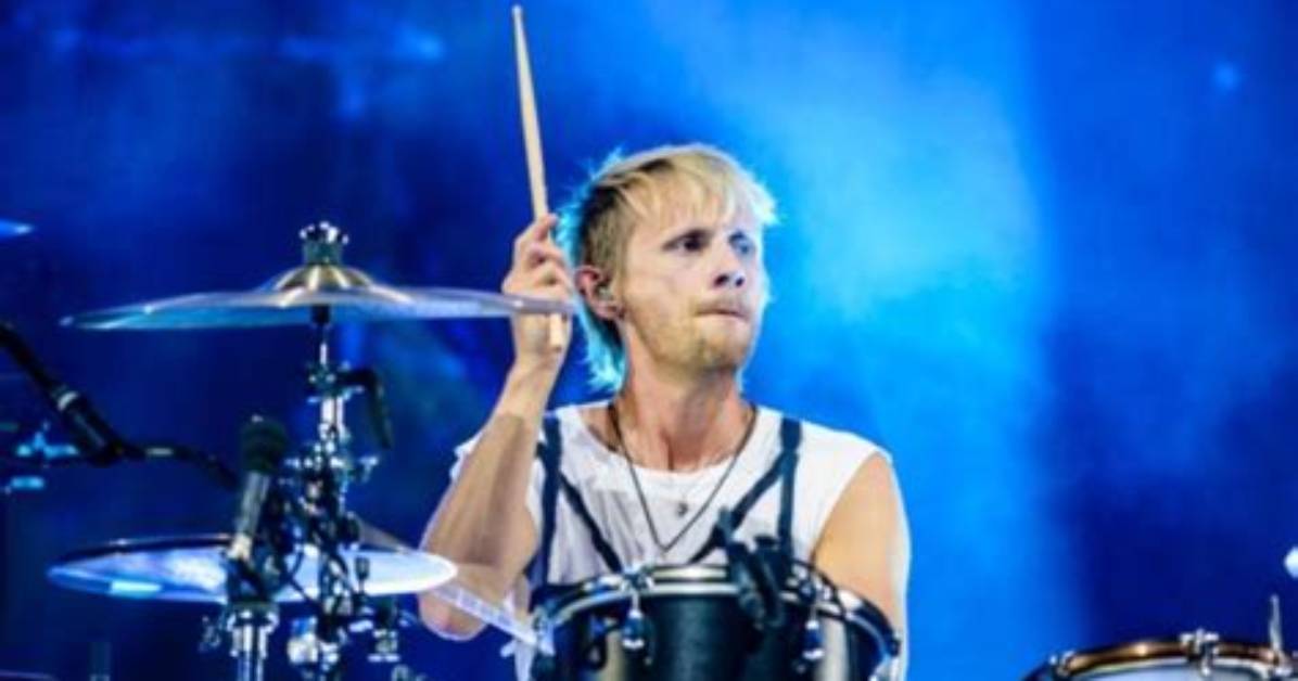 Dominic Howard Net Worth: Lifestyle, Music & Career