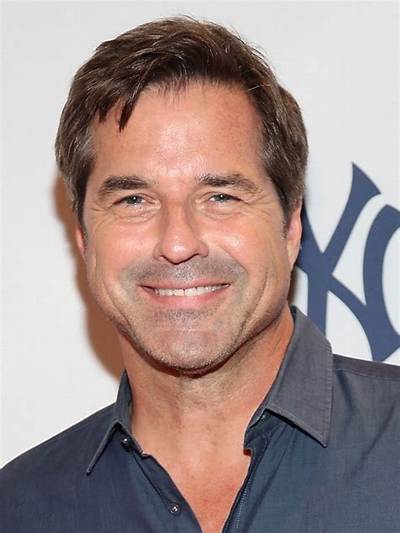 Don Wildman Net Worth, Height. Is He Married to Wife, Husband?