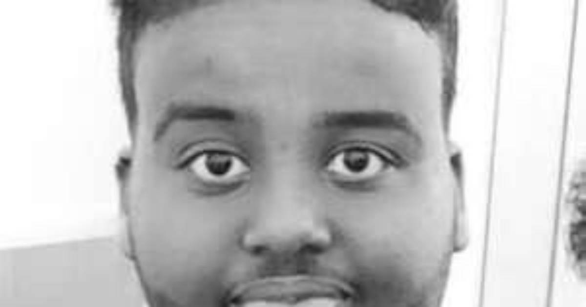Doni Bobes - Age, Family, Bio
