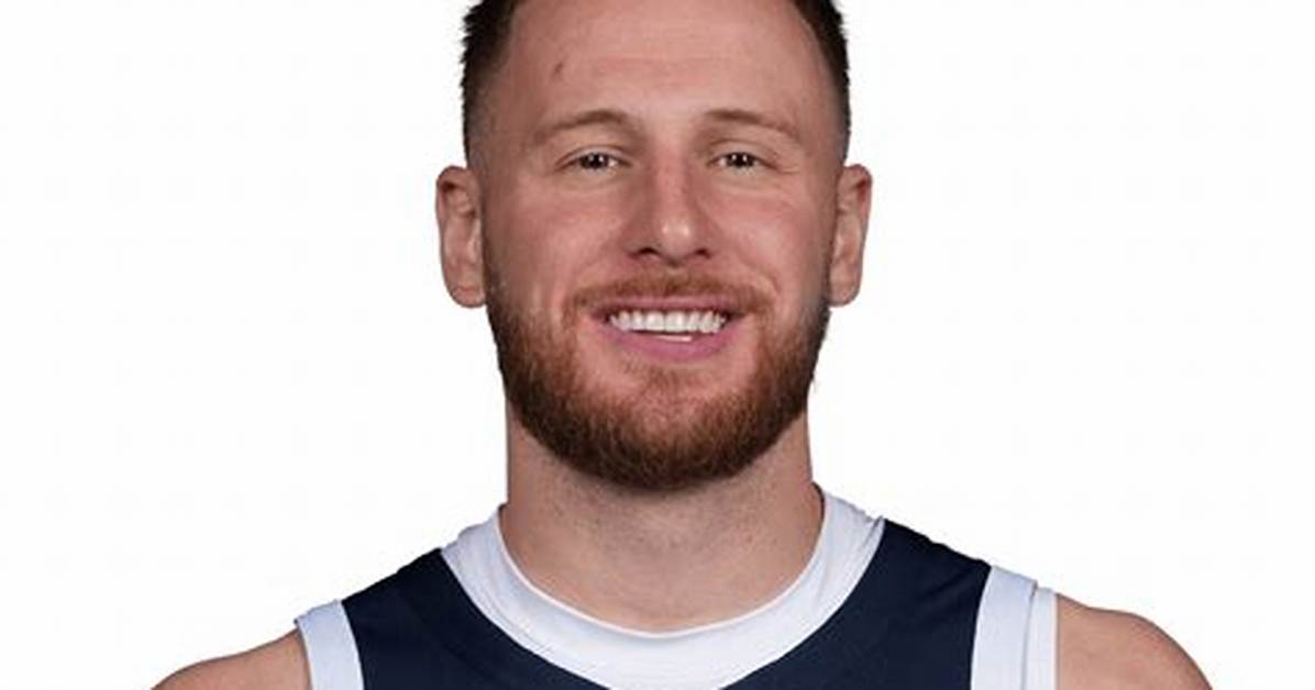 Donte Divincenzo - Age, Family, Bio