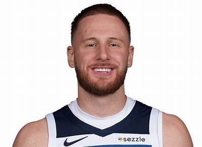 Donte Divincenzo - Age, Family, Bio
