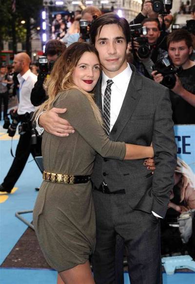 Drew Barrymore Quietly Split with Justin Long & May Be Dating a Tv Executive
