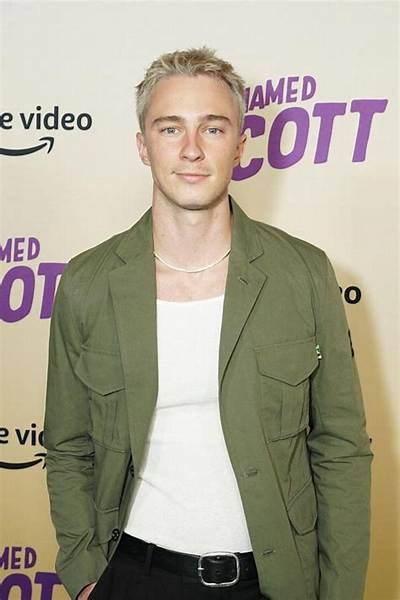 Drew Pember Height, Weight, Net Worth, Age, Birthday, Wikipedia, Who, Nationality, Biography
