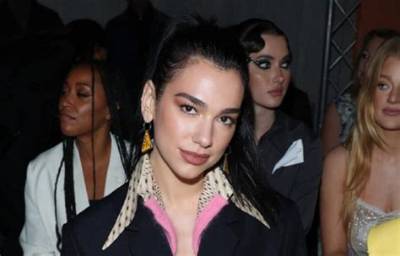 Dua Lipa Religion – Muslim or Christian? Ethnicity and Family Revealed
