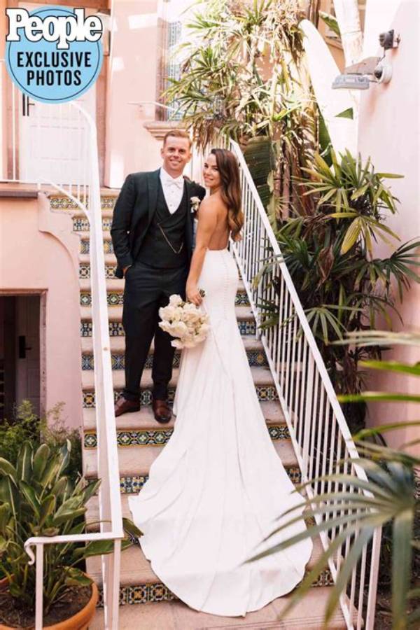 Dwts’s Brittany Cherry Marries Brian Agnew in an Intimate Ceremony!