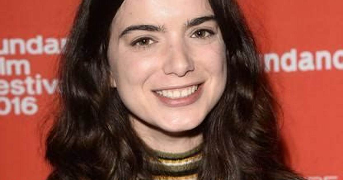 Dylan Gelula - Age, Family, Bio