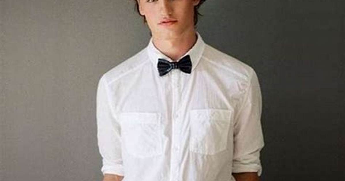 Dylan Playfair Height, Weight, Net Worth, Age, Birthday, Wikipedia, Who, Instagram, Biography