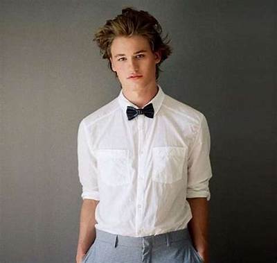 Dylan Playfair Height, Weight, Net Worth, Age, Birthday, Wikipedia, Who, Instagram, Biography