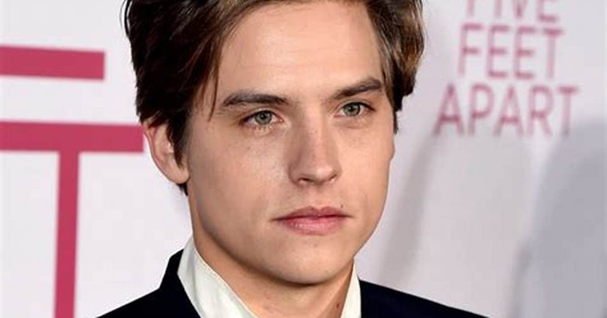 Dylan Sprouse Net Worth - Wiki, Age, Weight and Height, Relationships, Family, and More