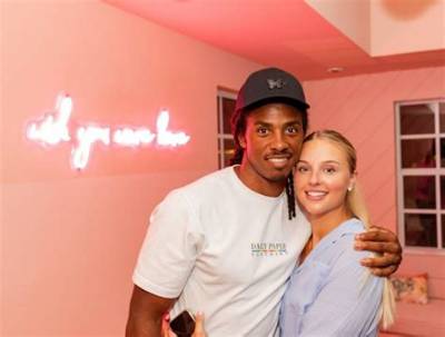 Eagles Anthony Harris Is Dating Girlfriend Paige Bieker as She Talks About Him to Carton & Roberts on Wag Wednesday