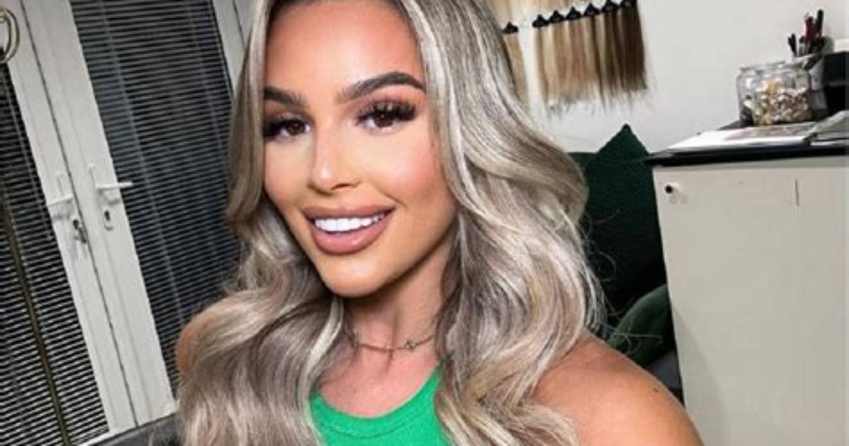 Ella B Love Island Before Surgery, Body Tranformation and Instagram