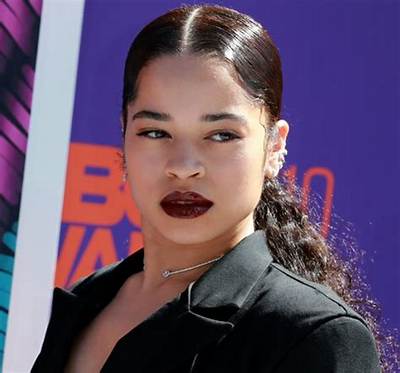 Ella Mai - Age, Family, Bio